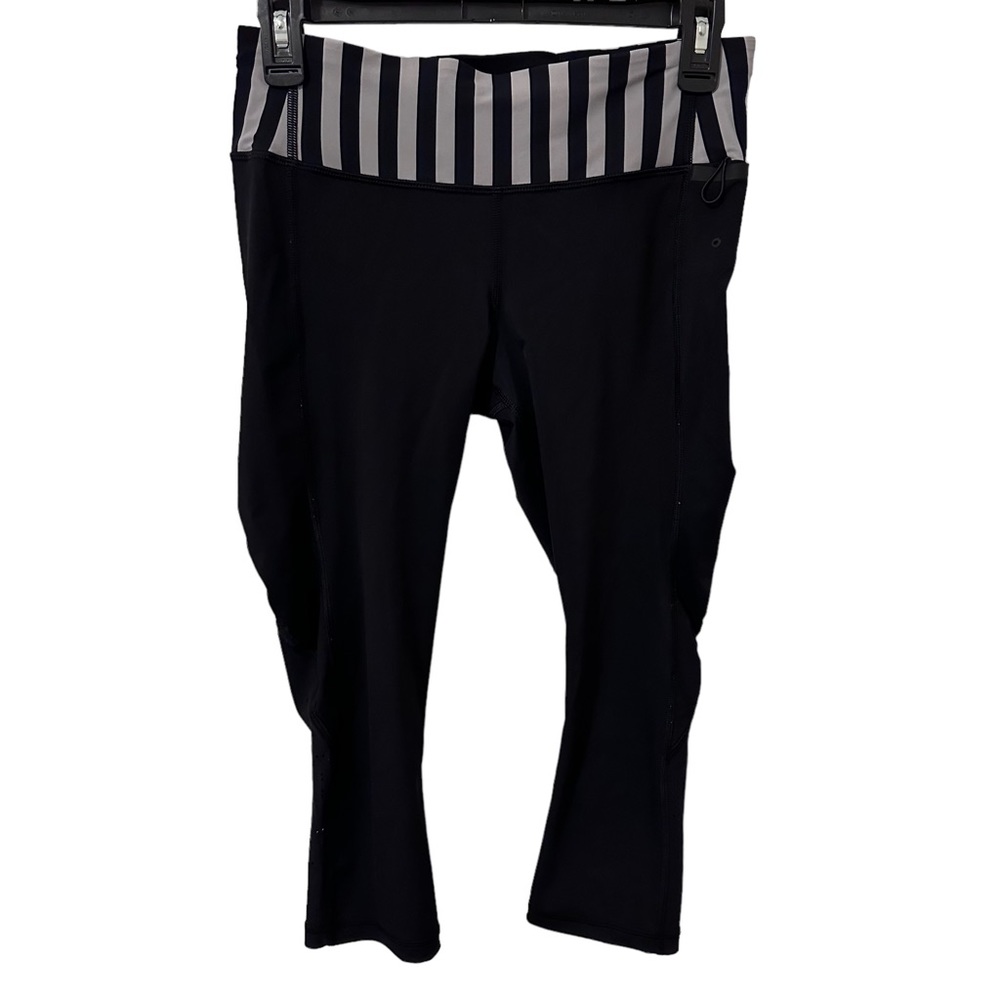 Lululemon Water Bound Crop Size 6 Black Apex Stripe Printed Black Dune